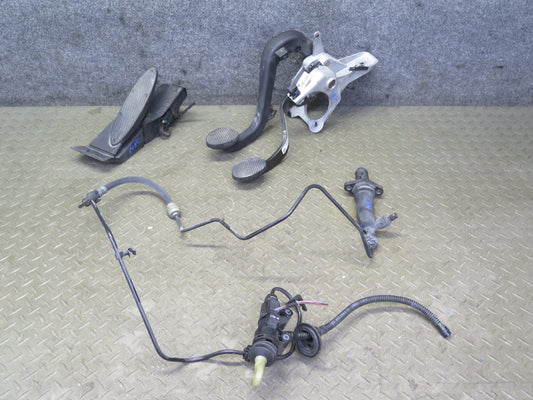07-13 Mini R55 R56 R57 R58 R59 Gas Brake Clutch Pedal Master Slave Cylinder Set