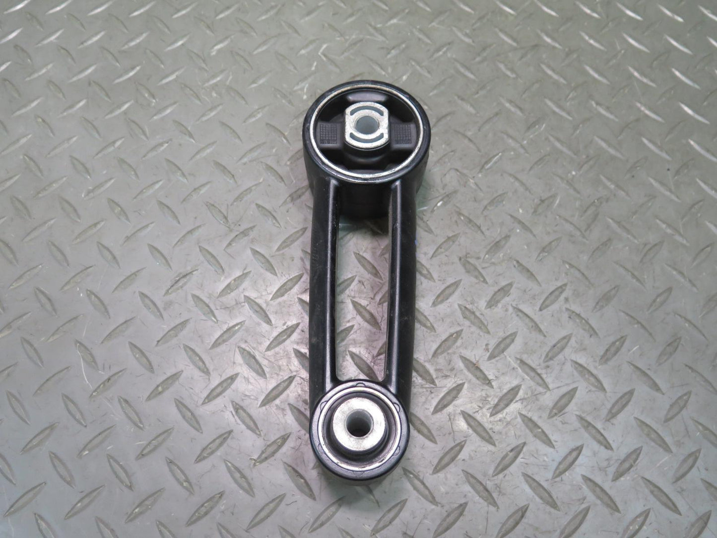 2010-2016 Porsche Panamera 970 Engine Mount Torsion Rod Support 715199331D