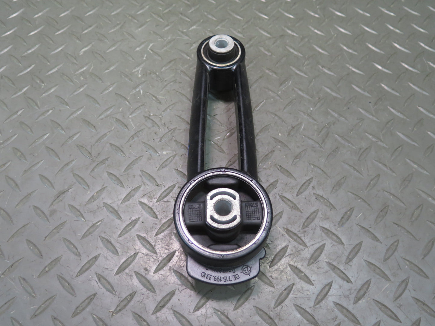2010-2016 Porsche Panamera 970 Engine Mount Torsion Rod Support 715199331D