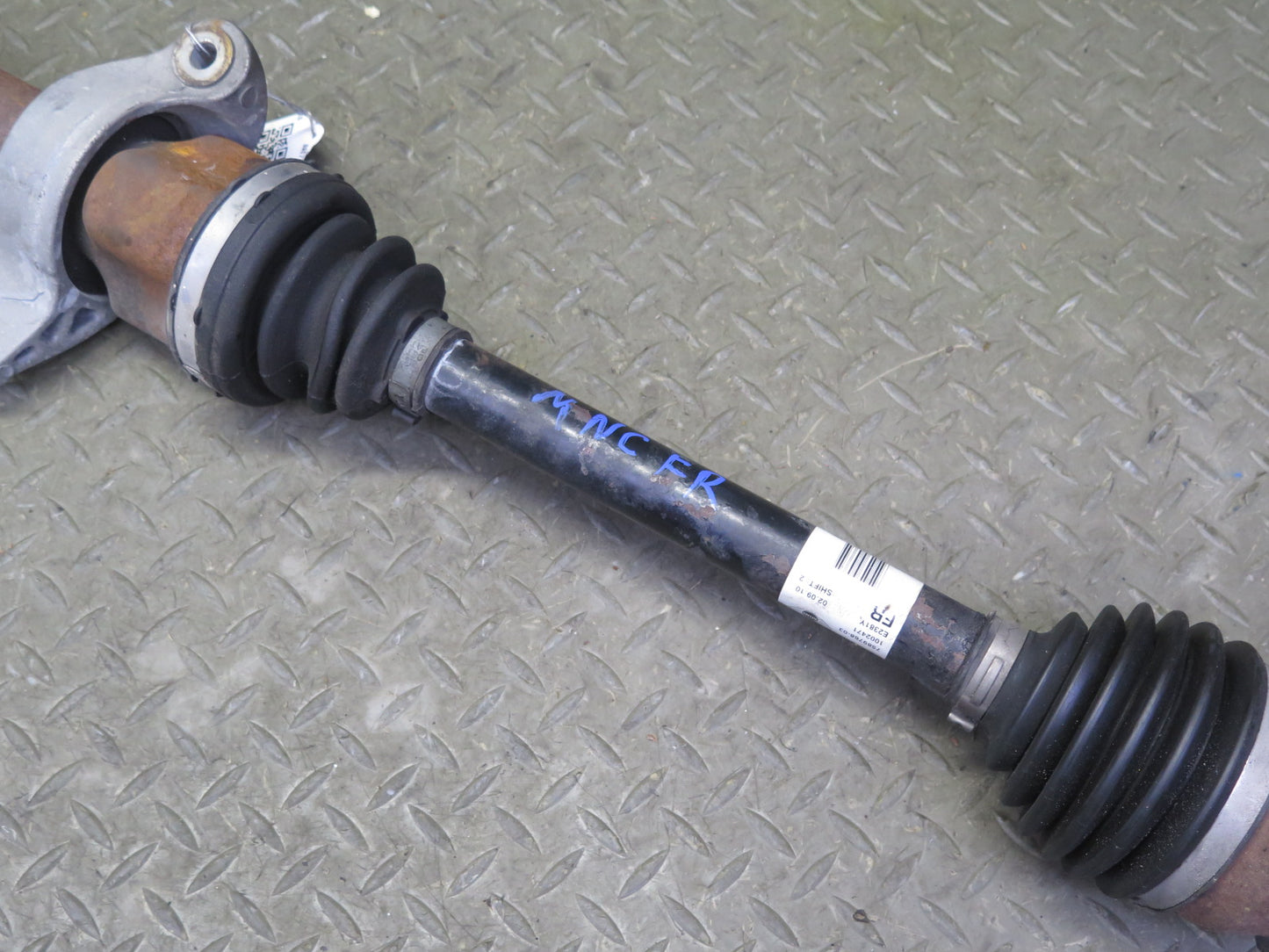 07-13 Mini Cooper R55 R56 R57 R58 R59 FWD Front Right Axle Shaft 7589768 OEM
