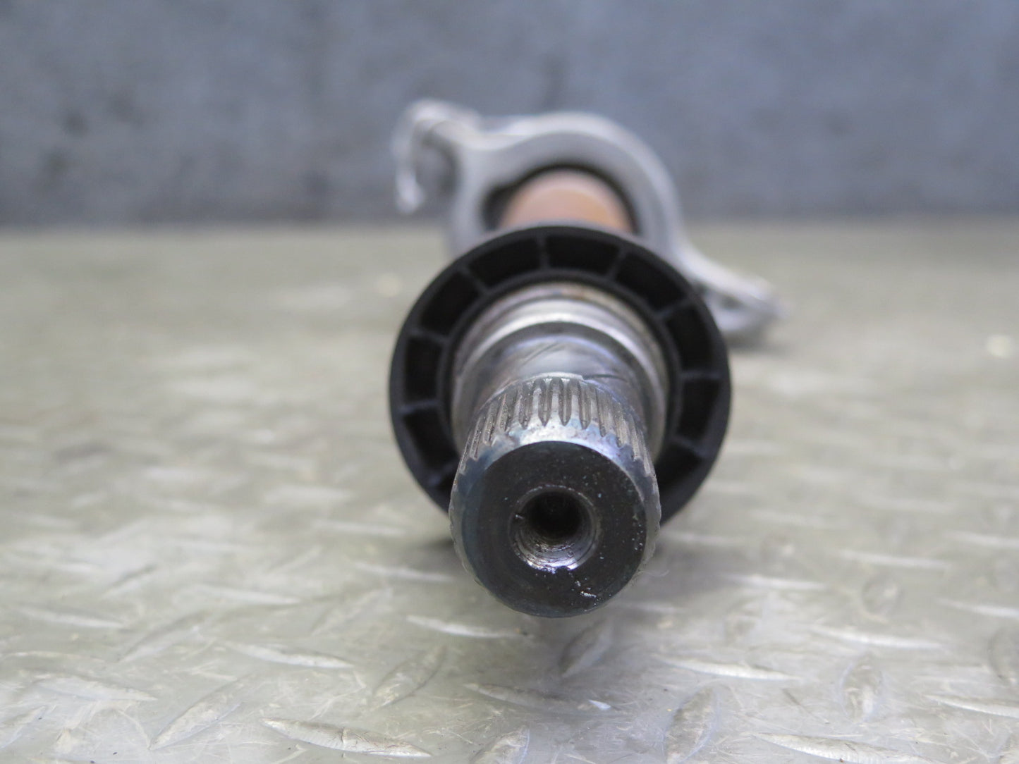 07-13 Mini Cooper R55 R56 R57 R58 R59 FWD Front Right Axle Shaft 7589768 OEM