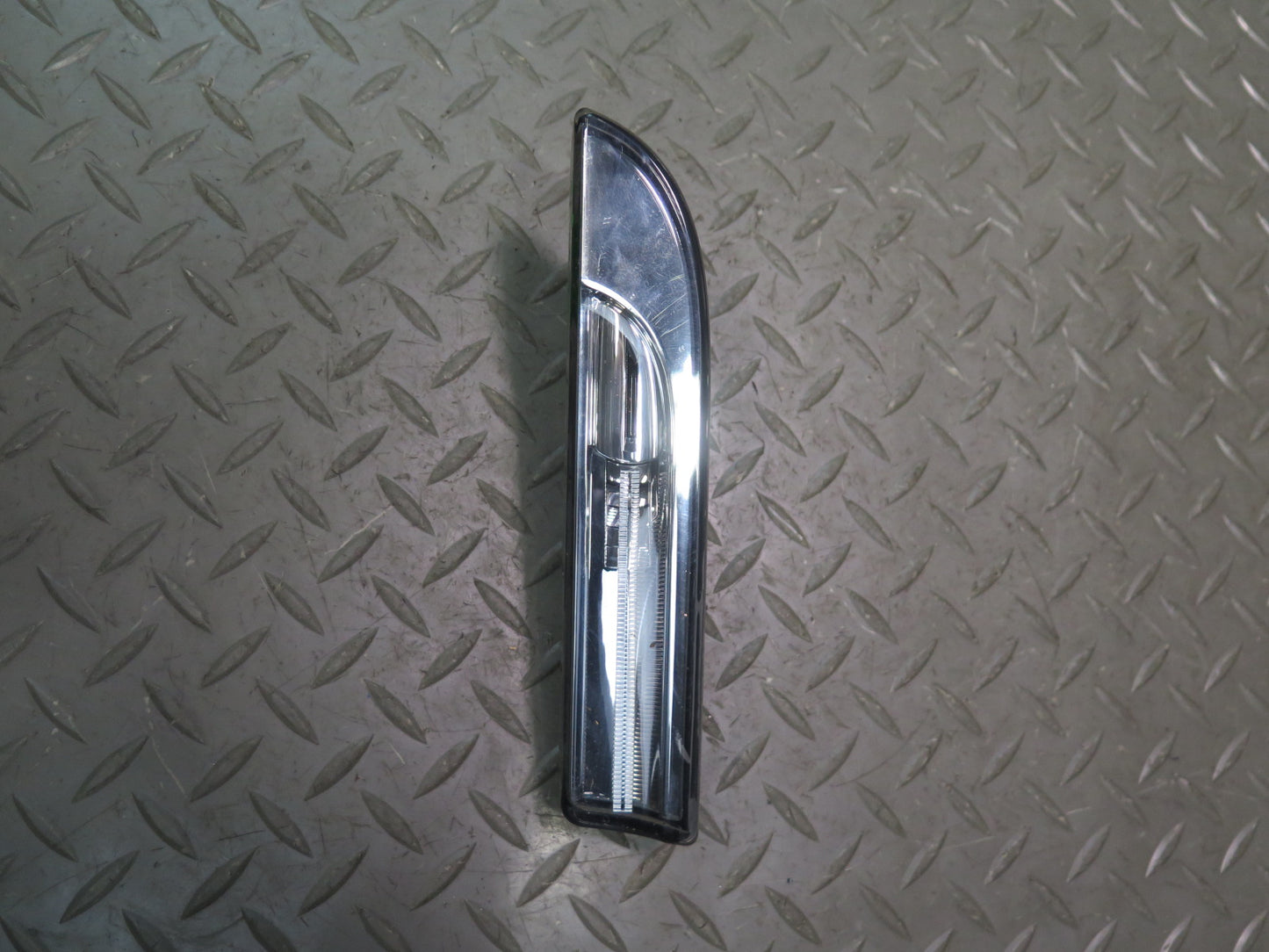 2010-2016 Porsche Panamera 970 Front Left Side Fender Turn Signal Light Lamp