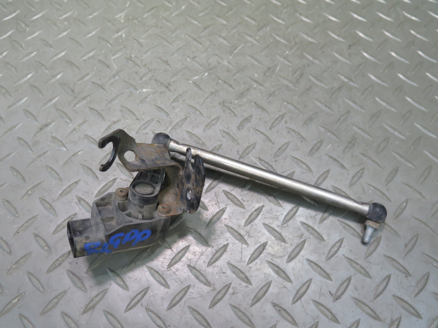 2010-2016 Porsche Panamera 970 Rear Left Side Suspension Height Level Sensor