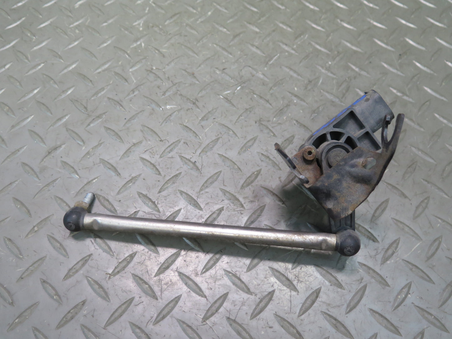 2010-2016 Porsche Panamera 970 Rear Left Side Suspension Height Level Sensor