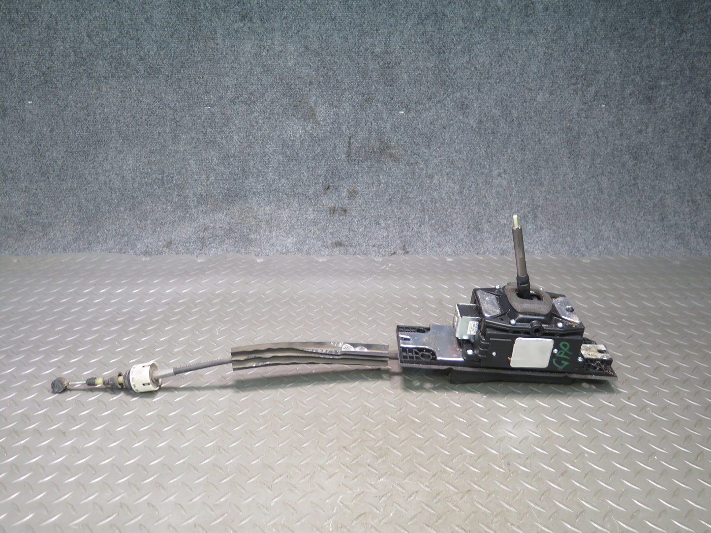 2010-2016 Porsche Panamera 970 A/T Automatic Transmission Shifter w Cable