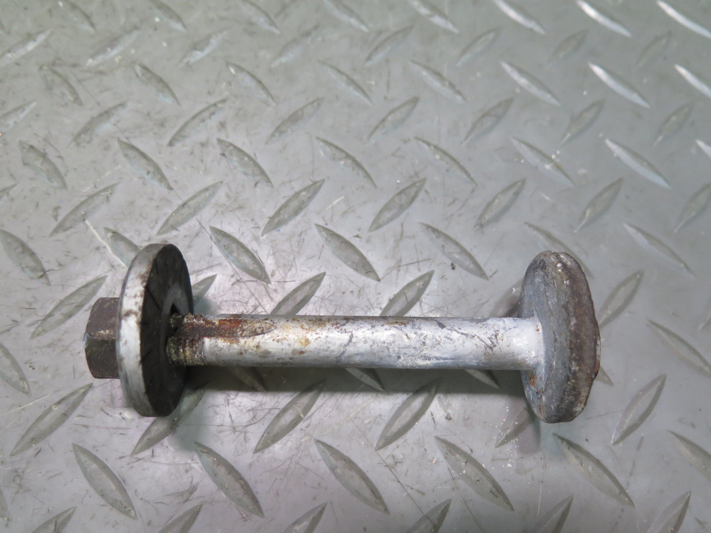 2010-2016 Porsche Panamera 970 Rear Suspension Eccentric Camber Adjust Bolt Set