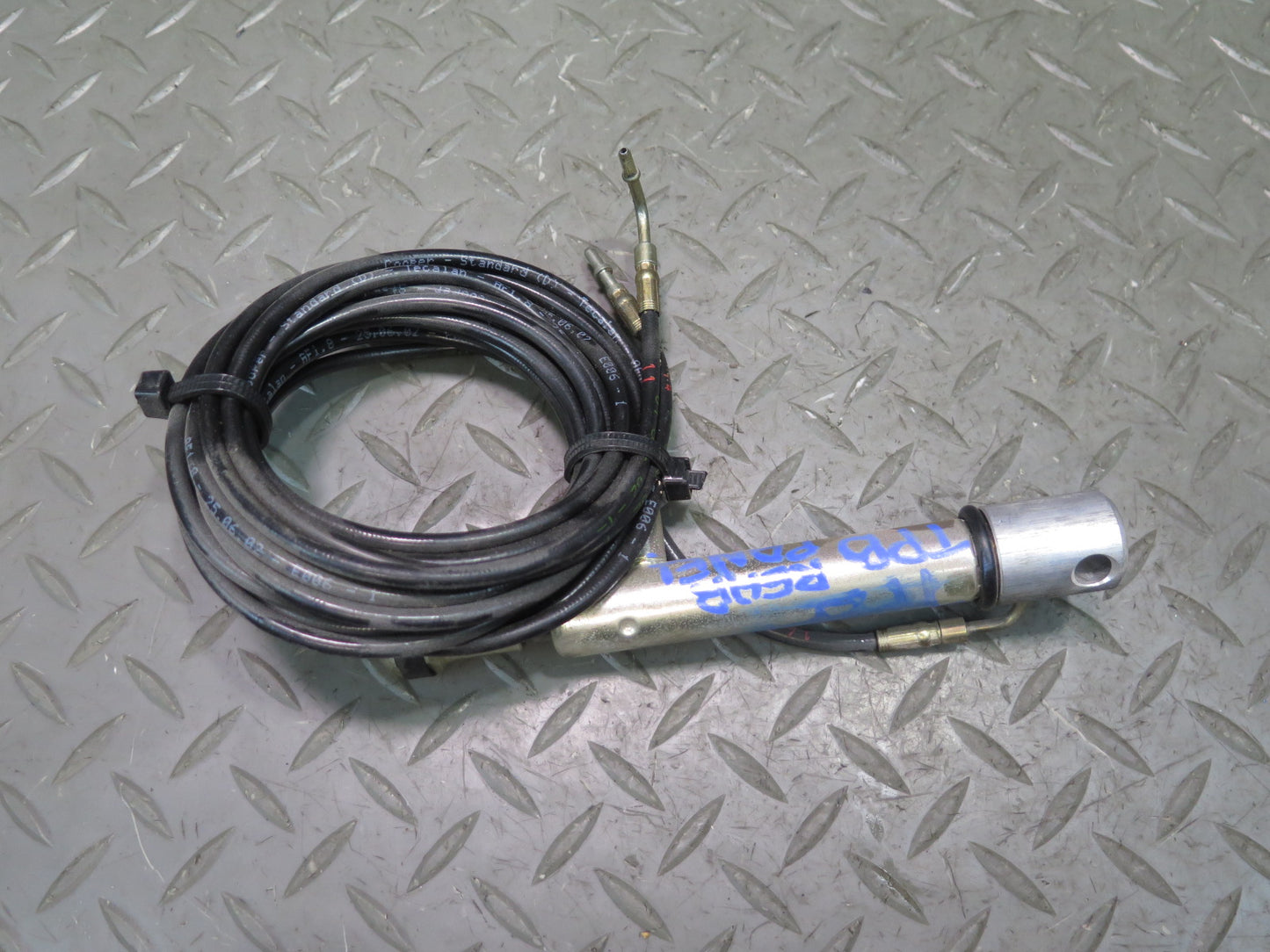 01-06 BMW E46 330ci Convertible TOP Roof Left & Right Hydraulic Cylinder Set OEM