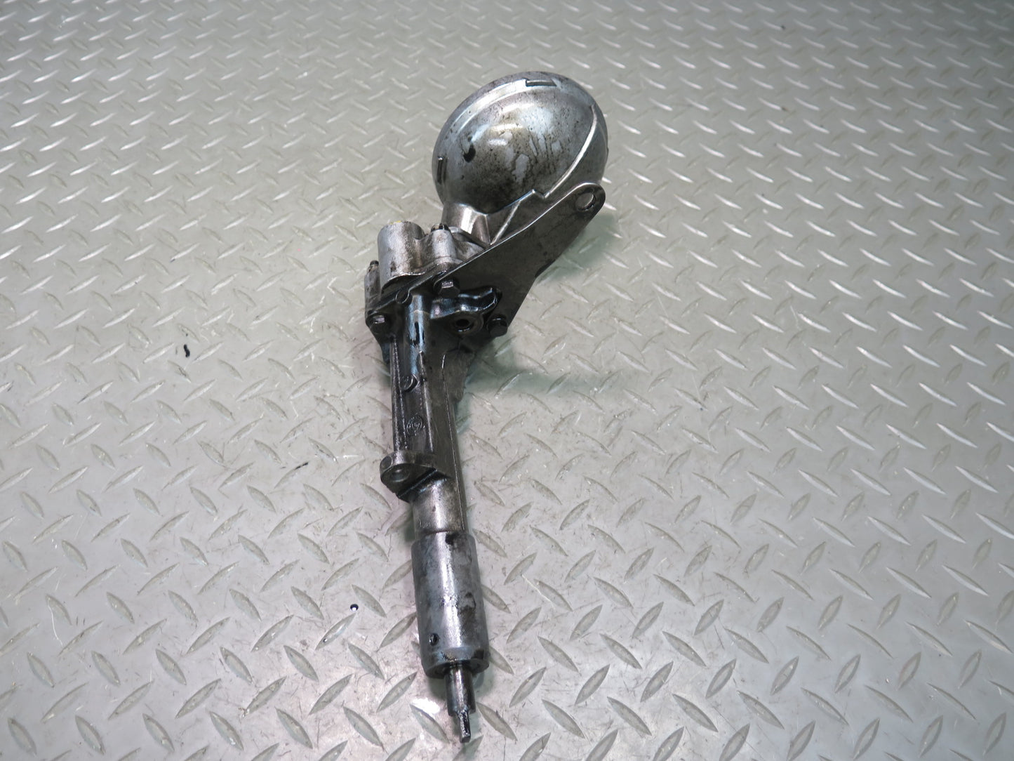 81-83 Mercedes W123 240D 616.912 Diesel Engine Motor Oil Pump 117K Miles OEM