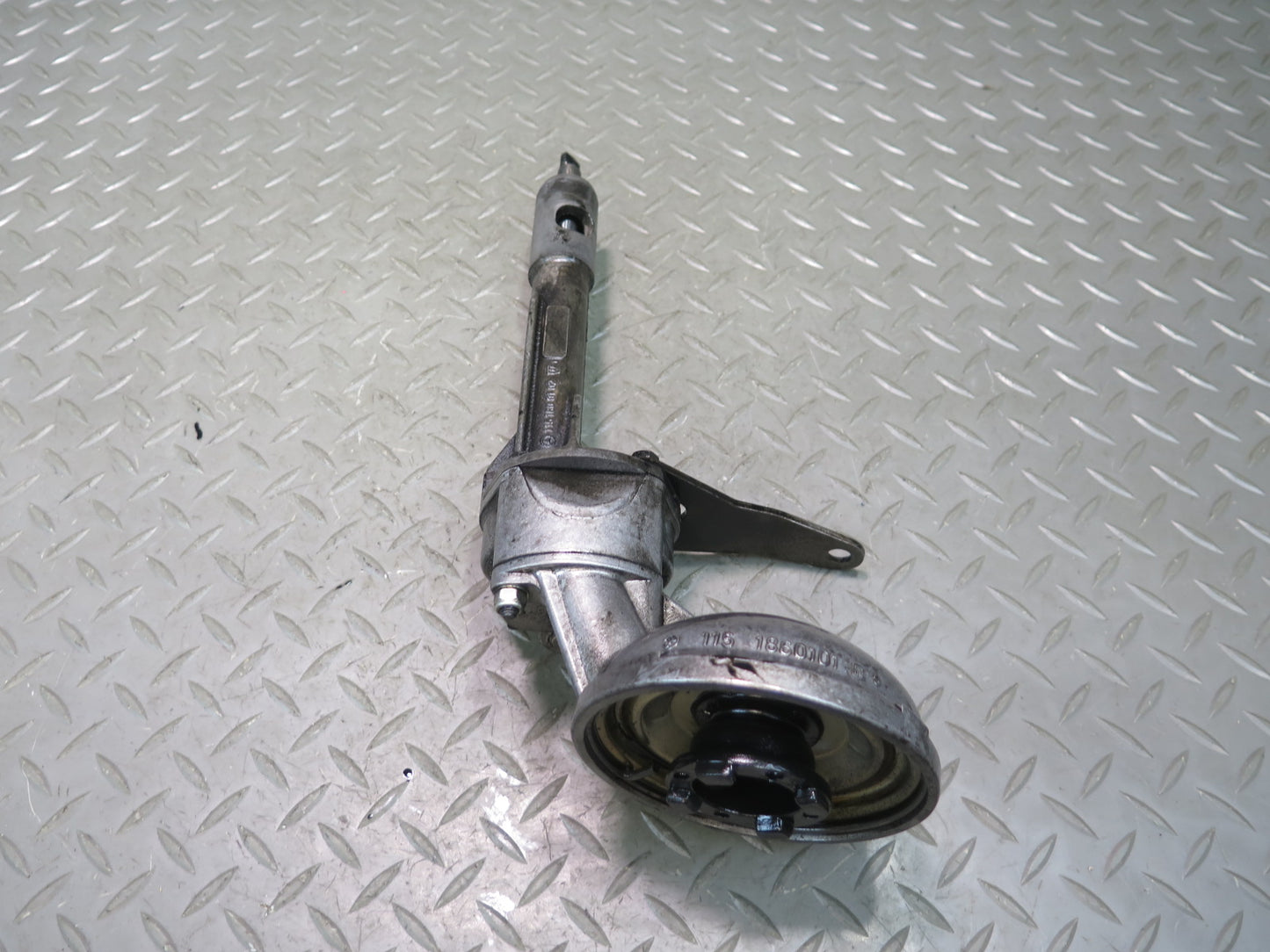 81-83 Mercedes W123 240D 616.912 Diesel Engine Motor Oil Pump 117K Miles OEM