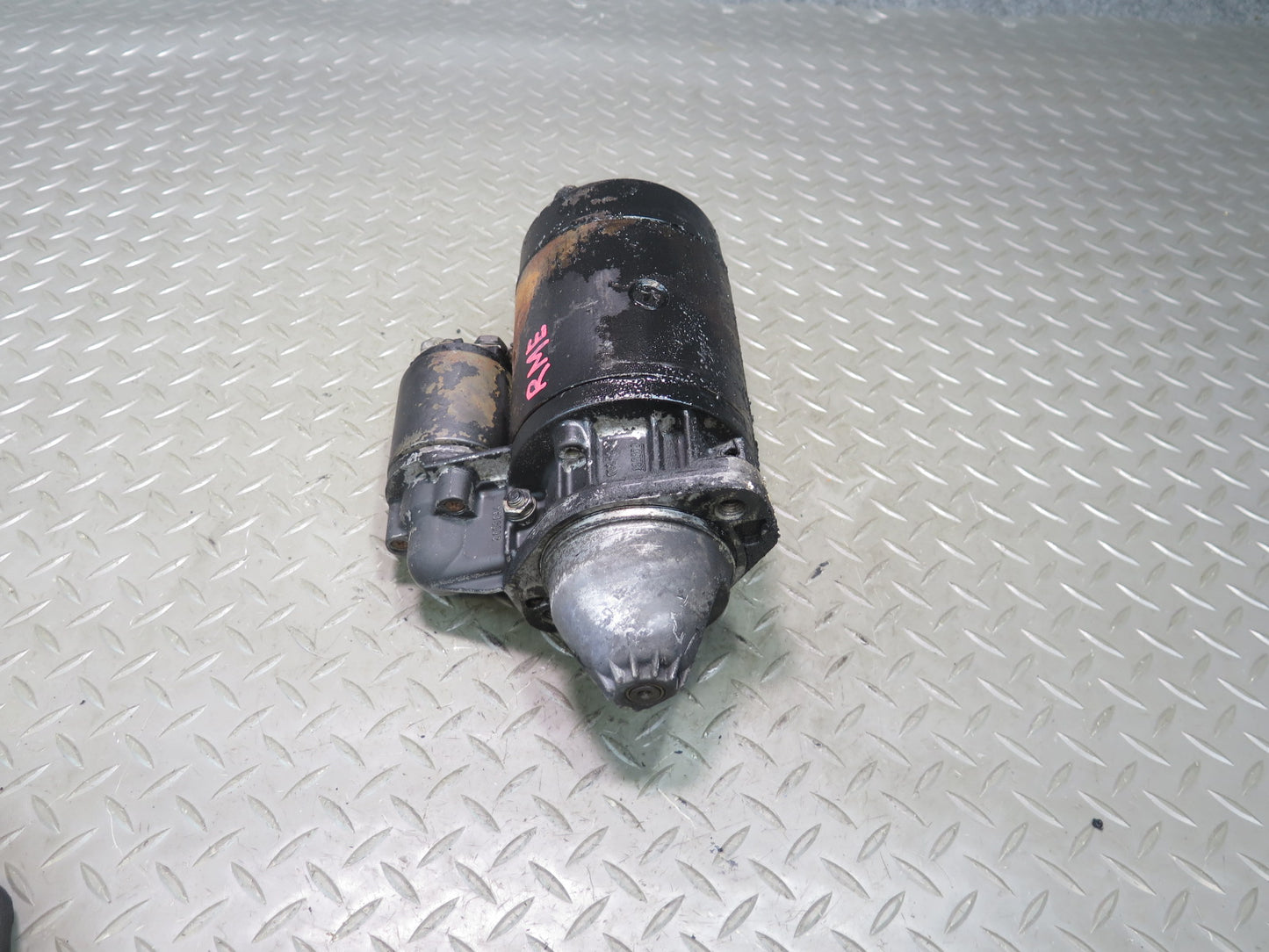 81-85 Mercedes W123 300D Engine Starter Motor OEM