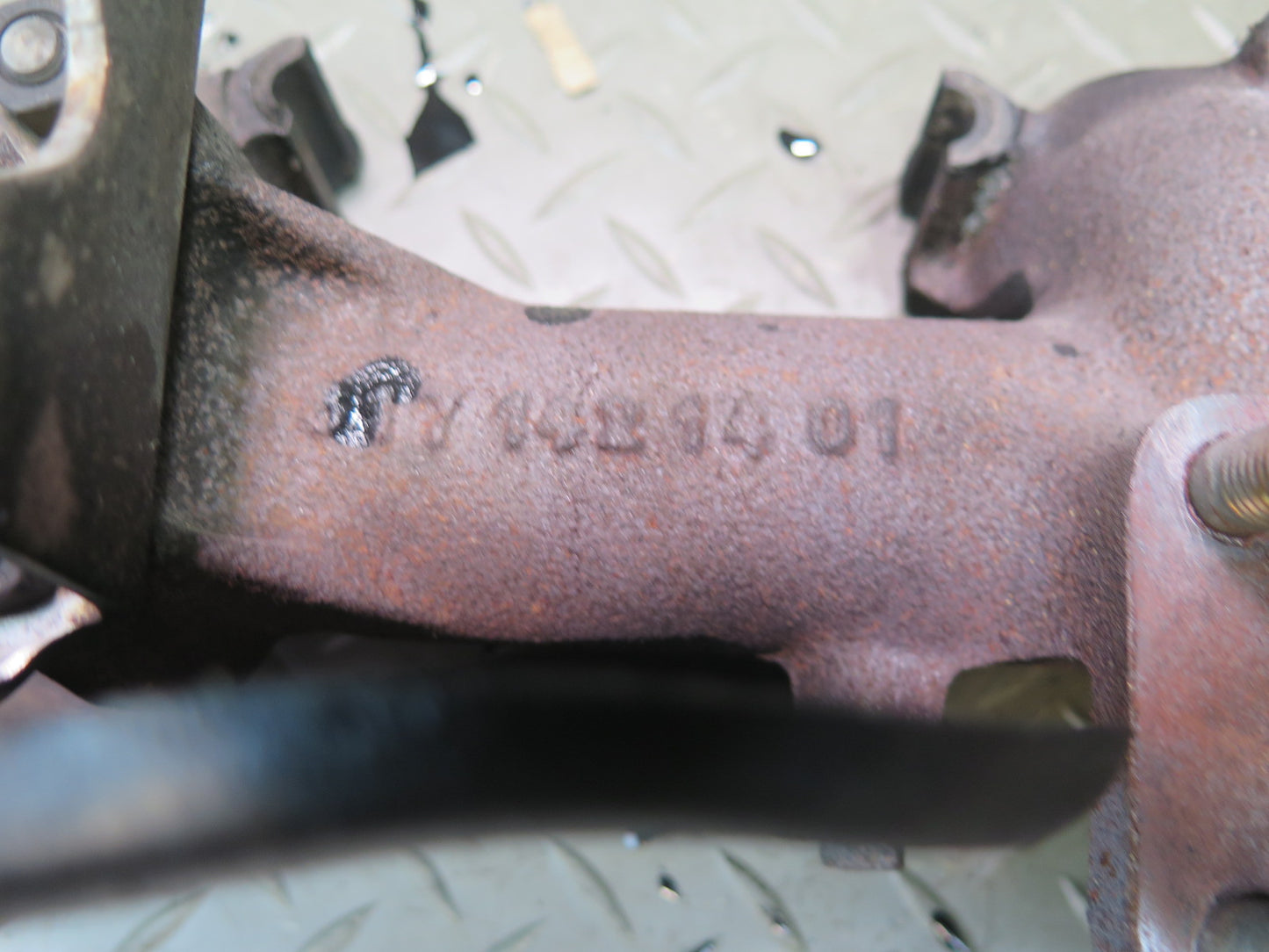 82-85 Mercedes W123 300D OM617.952 Turbo Diesel Engine Exhaust Manifold OEM