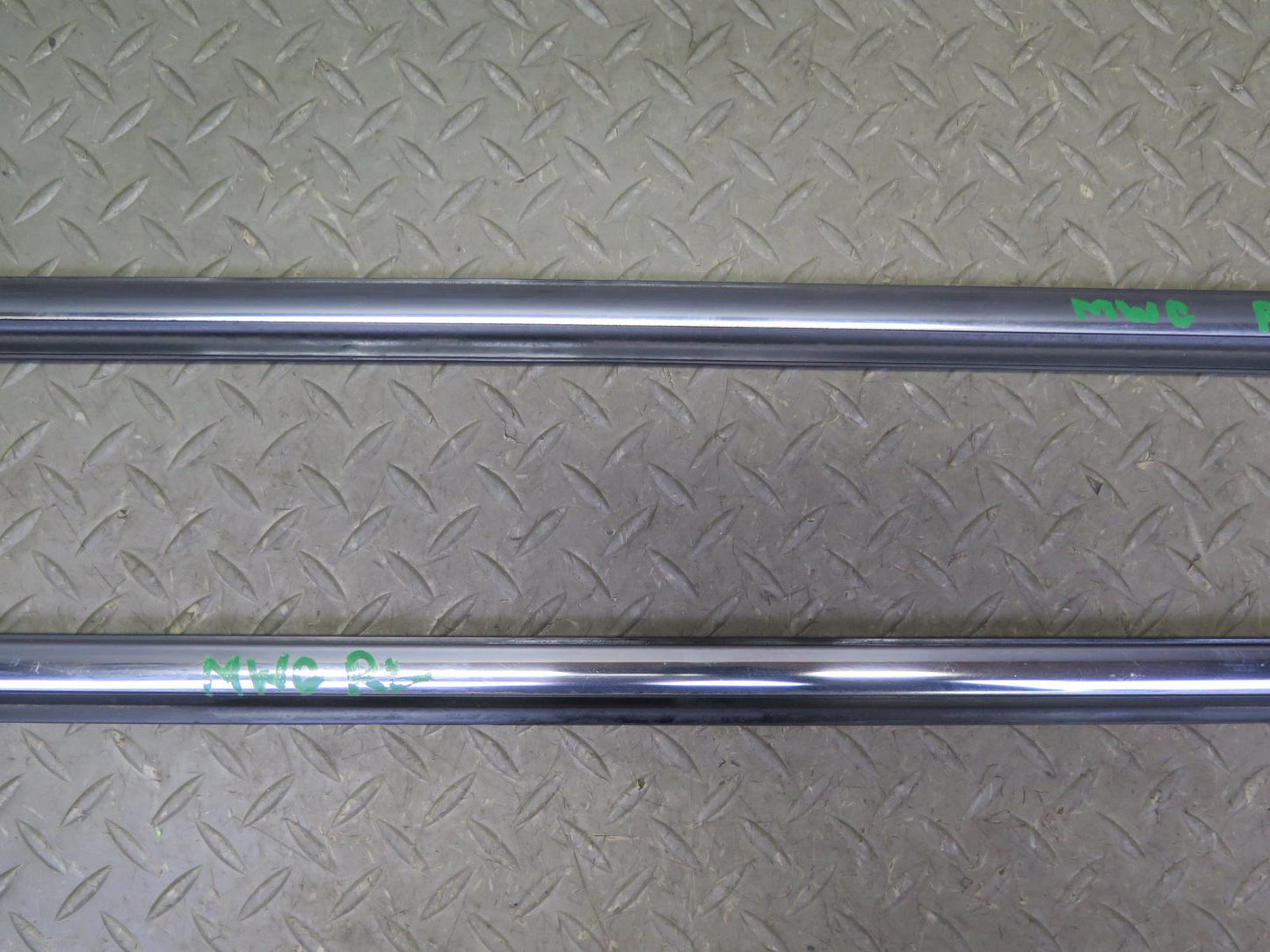 11-15 Mini Cooper S R60 Countryman Rear Left & Right Window Trim Molding Set OEM