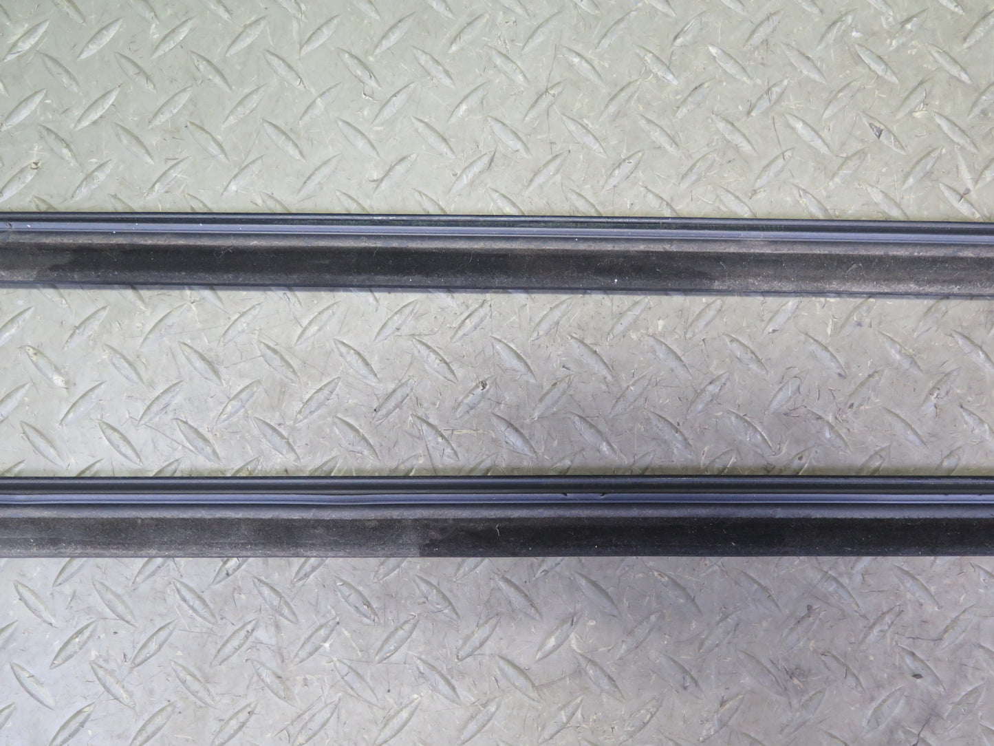 11-15 Mini Cooper S R60 Countryman Rear Left & Right Window Trim Molding Set OEM