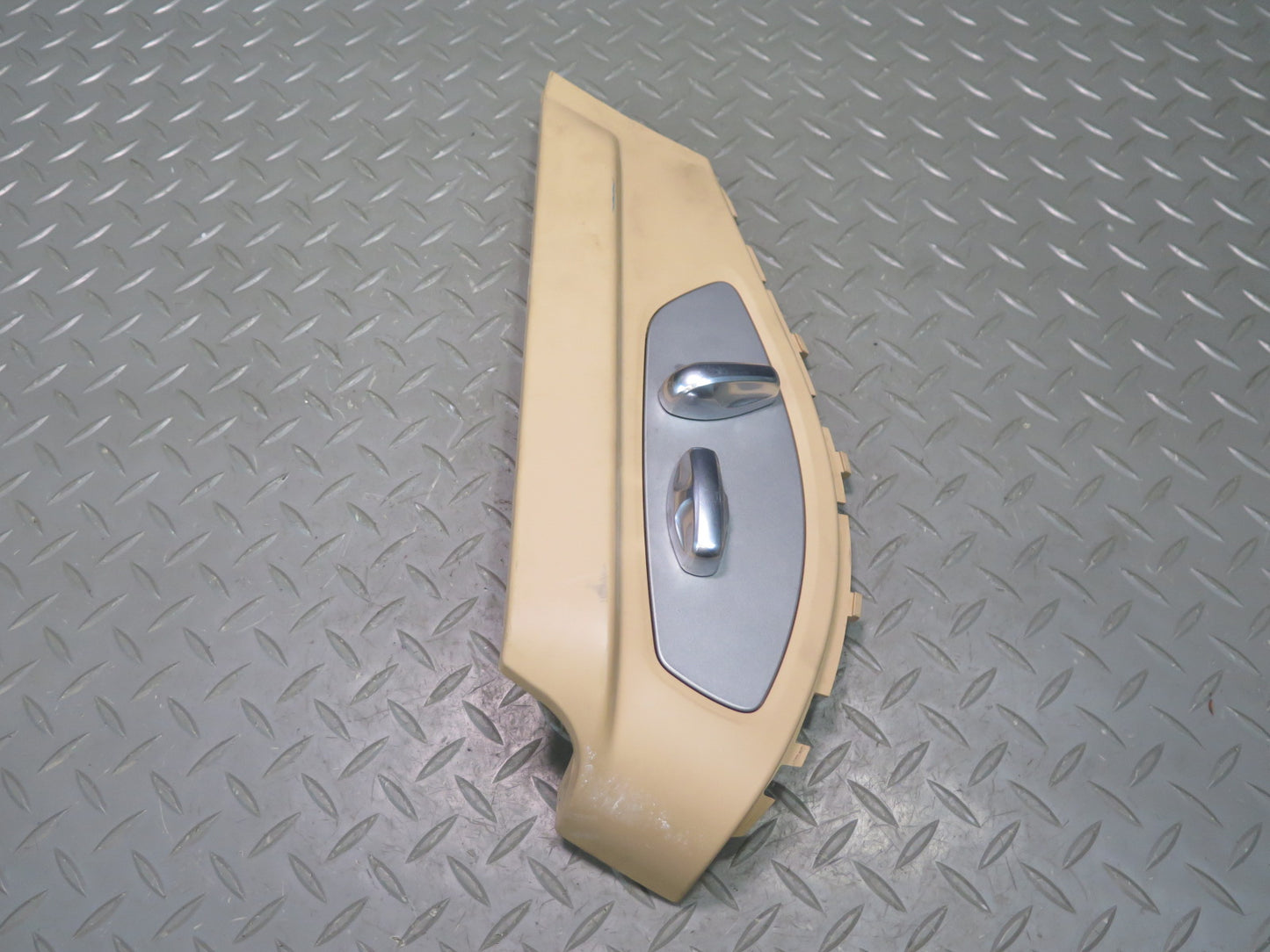 2010-2016 Porsche Panamera 970 Front Right Pass Side Power Seat Switch W/ Trim