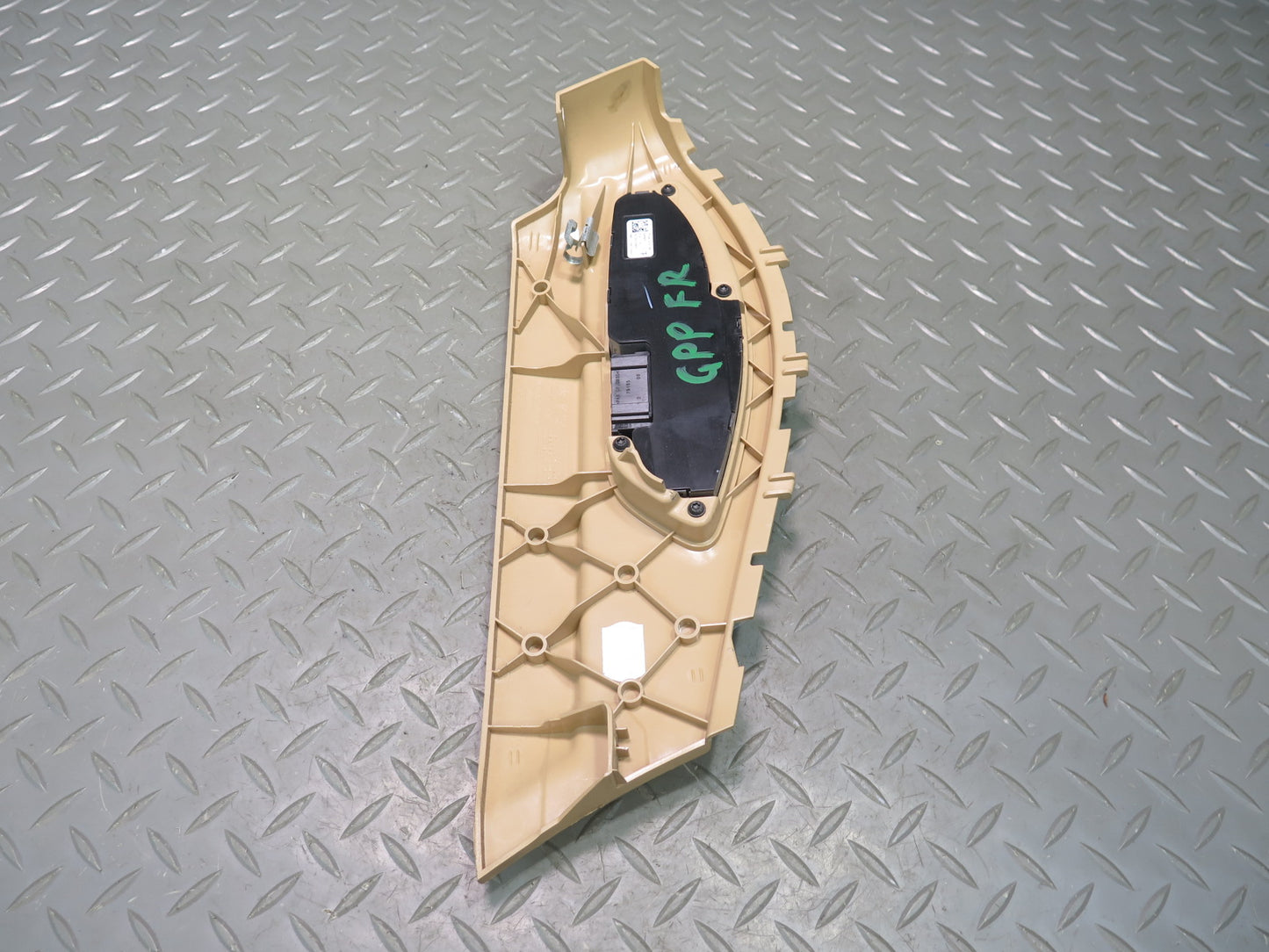 2010-2016 Porsche Panamera 970 Front Right Pass Side Power Seat Switch W/ Trim