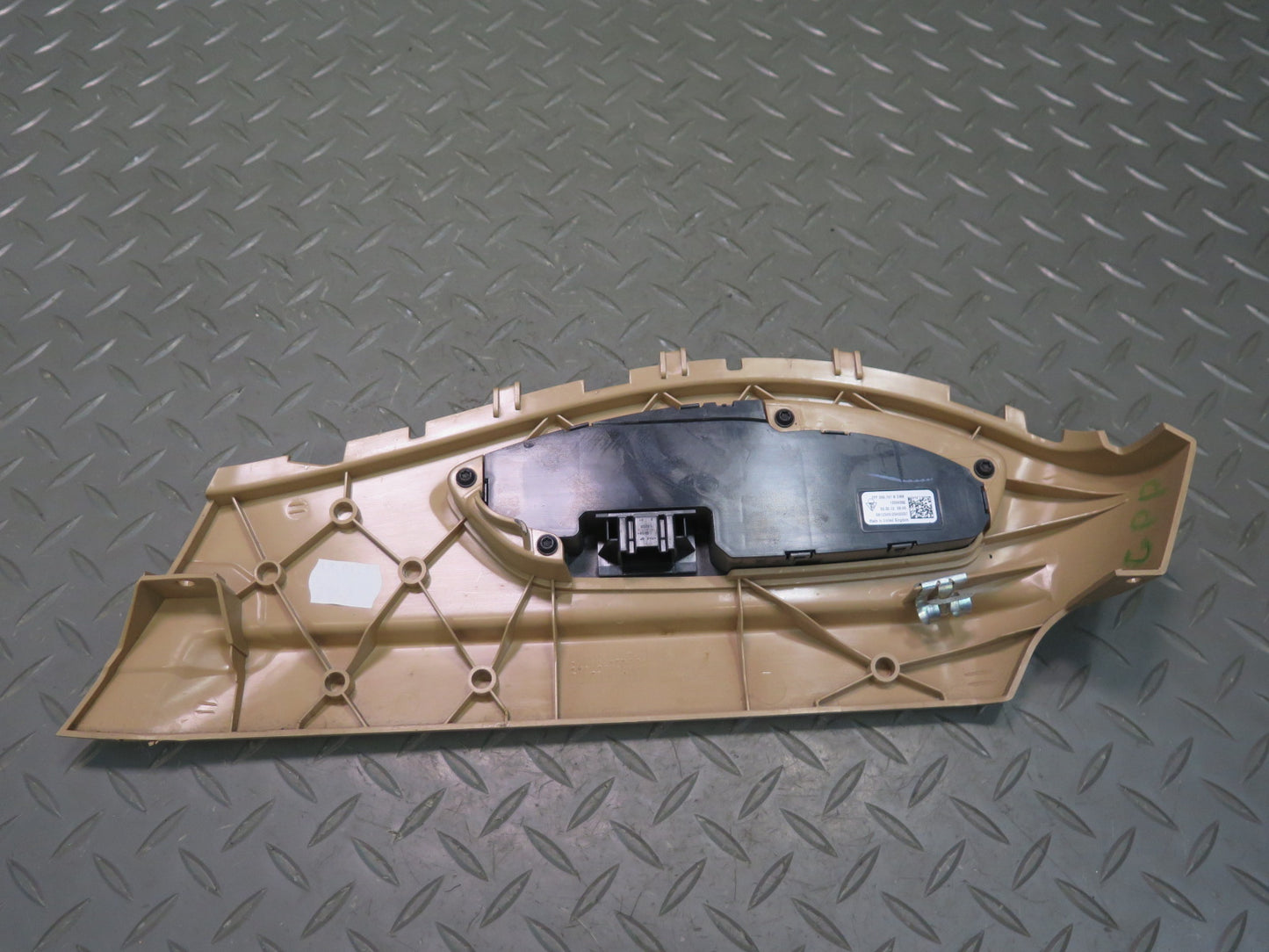 2010-2016 Porsche Panamera 970 Front Left Driver Side Power Seat Switch W/ Trim