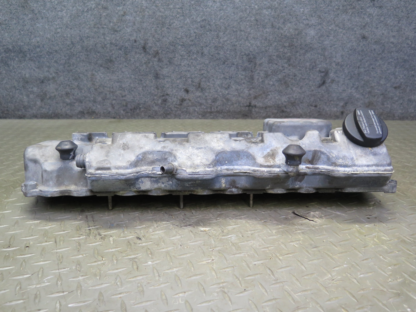99-02 Mercedes R129 SL500 5.0L 113.961 Engine Left Cylinder Head Valve Cover OEM