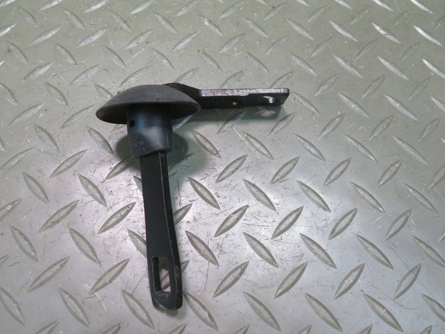 94-02 Mercedes R129 SL Convertible Set of 2 Soft TOP Roof Locking PIN Guide OEM