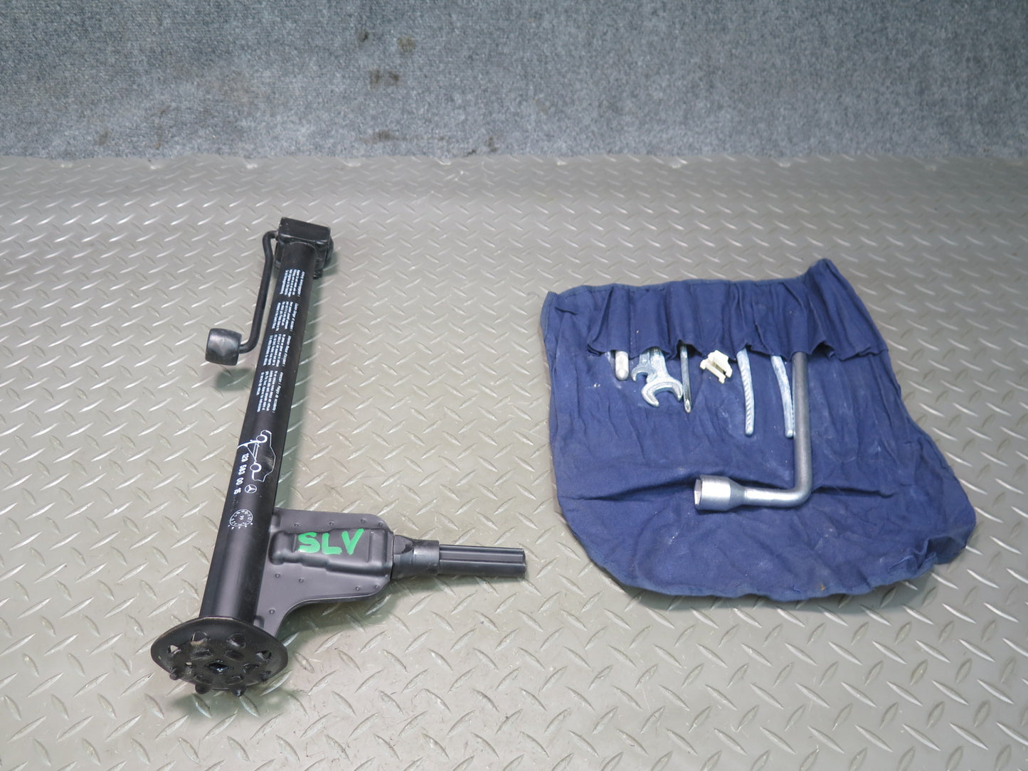 94-02 Mercedes R129 Sl-class Emergency Spare Tire Lift Jack Wrench Tool Set OEM