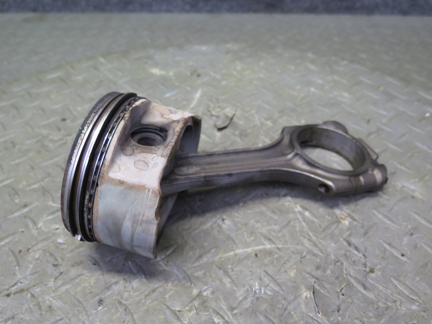 99-02 Mercedes R129 SL500 5.0L 113.961 Engine Motor Piston Connecting Rod Set