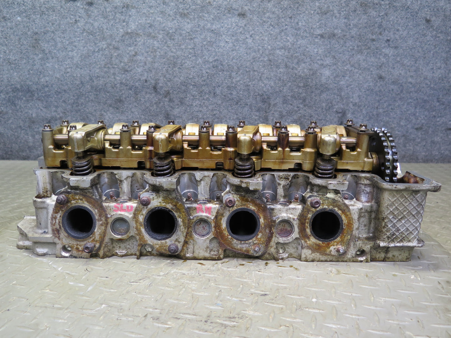 99-02 Mercedes R129 SL500 5.0L 113.961 Engine Right Cylinder Head w Camshaft OEM