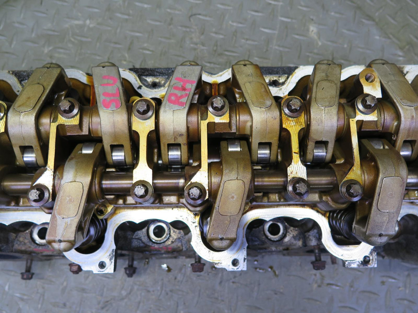 99-02 Mercedes R129 SL500 5.0L 113.961 Engine Right Cylinder Head w Camshaft OEM