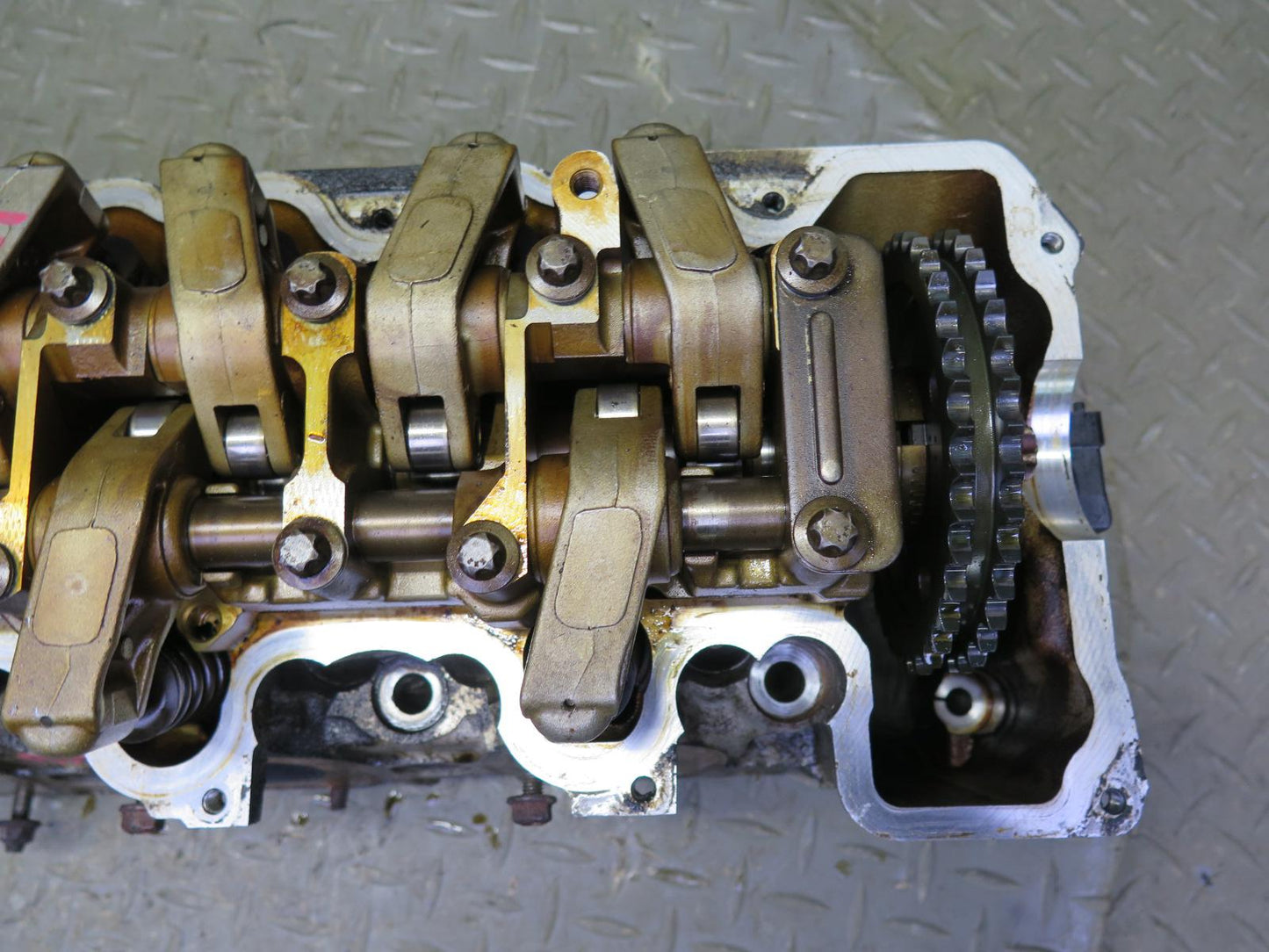 99-02 Mercedes R129 SL500 5.0L 113.961 Engine Right Cylinder Head w Camshaft OEM
