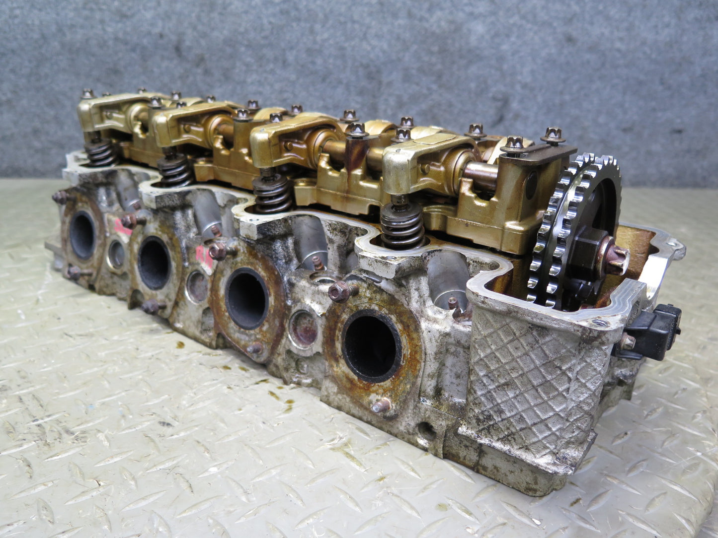 99-02 Mercedes R129 SL500 5.0L 113.961 Engine Right Cylinder Head w Camshaft OEM