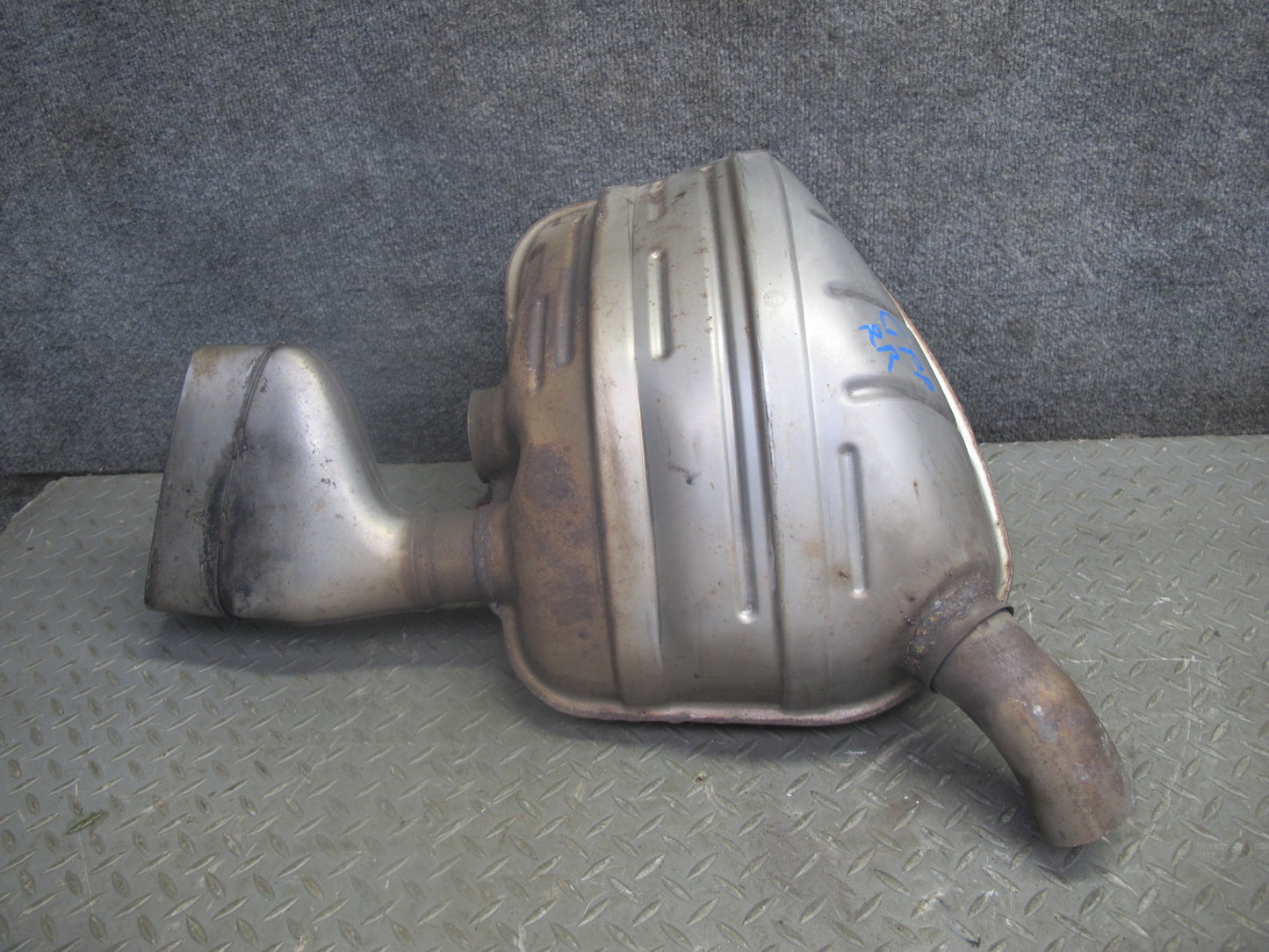 11-16 Porsche Panamera 970 3.6L Rear Right Left Side Exhaust Muffler W/ Tips Set