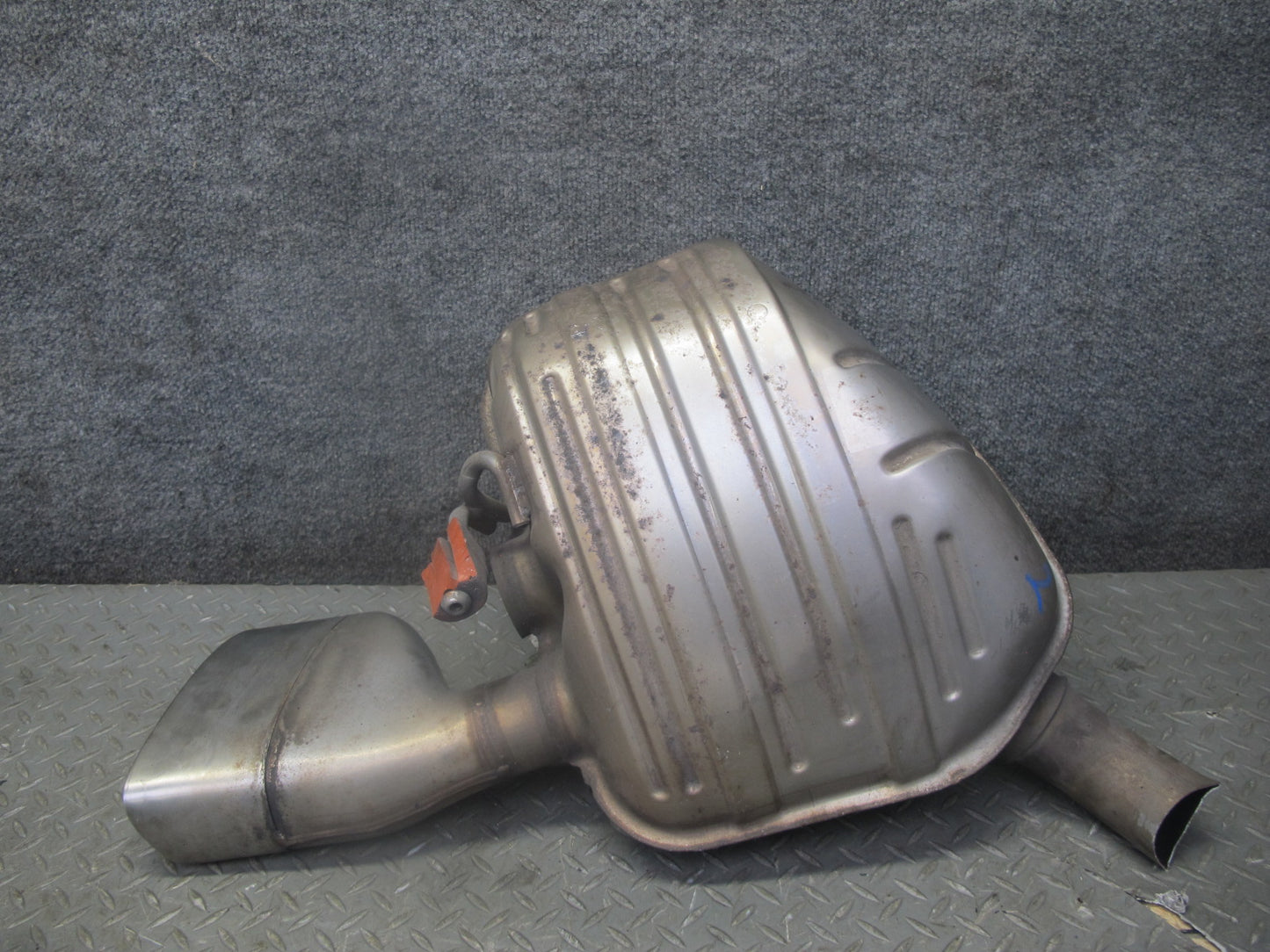 11-16 Porsche Panamera 970 3.6L Rear Right Left Side Exhaust Muffler W/ Tips Set