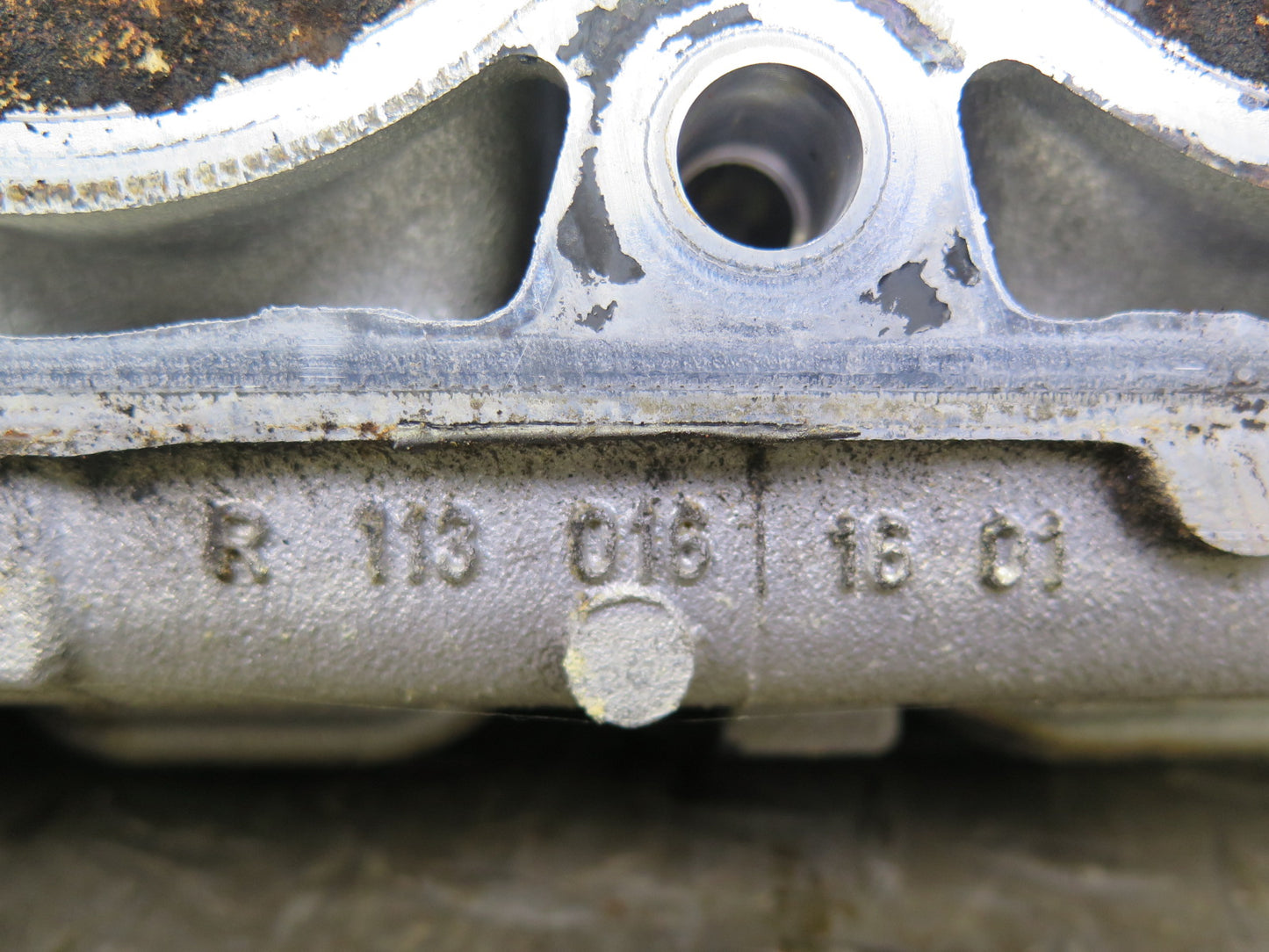 99-02 Mercedes R129 SL500 5.0L 113.961 Engine Left Cylinder Head w Camshaft OEM