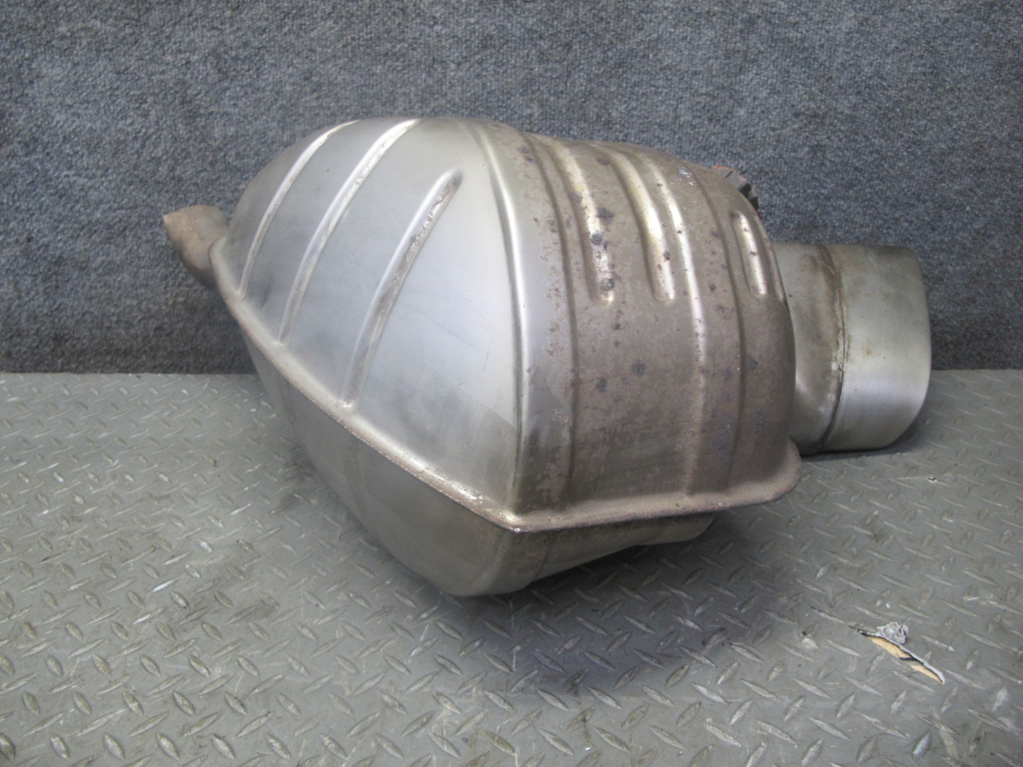 11-16 Porsche Panamera 970 3.6L Rear Right Left Side Exhaust Muffler W/ Tips Set