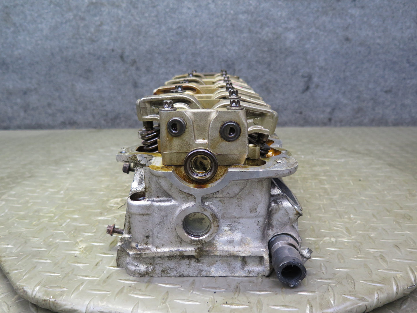 99-02 Mercedes R129 SL500 5.0L 113.961 Engine Left Cylinder Head w Camshaft OEM