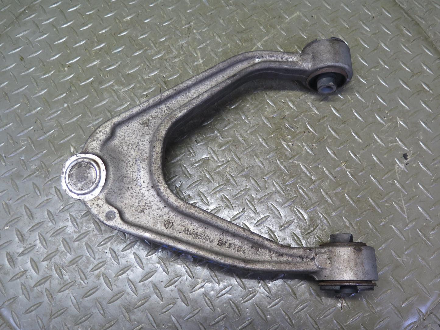 2014-2020 Maserati Ghibli M157 Front Right Side Lower & Upper Control Arm Set