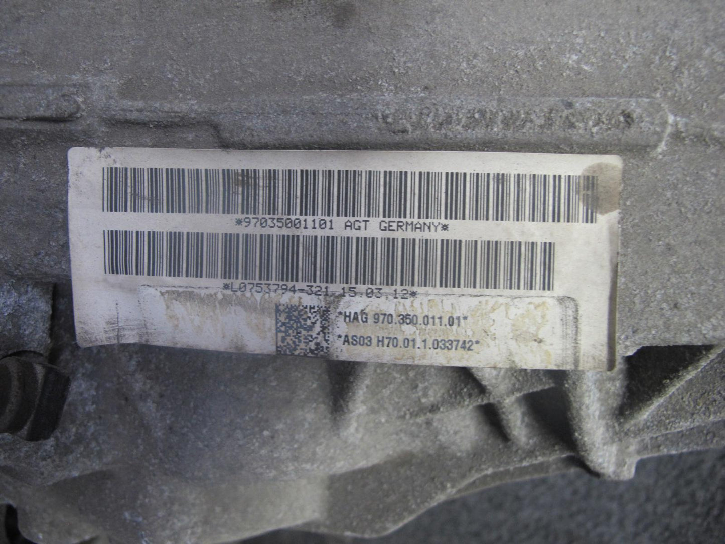 11-16 Porsche Panamera 970 3.6L RWD Rear Differential Axle Carrier 3.54 Ratio