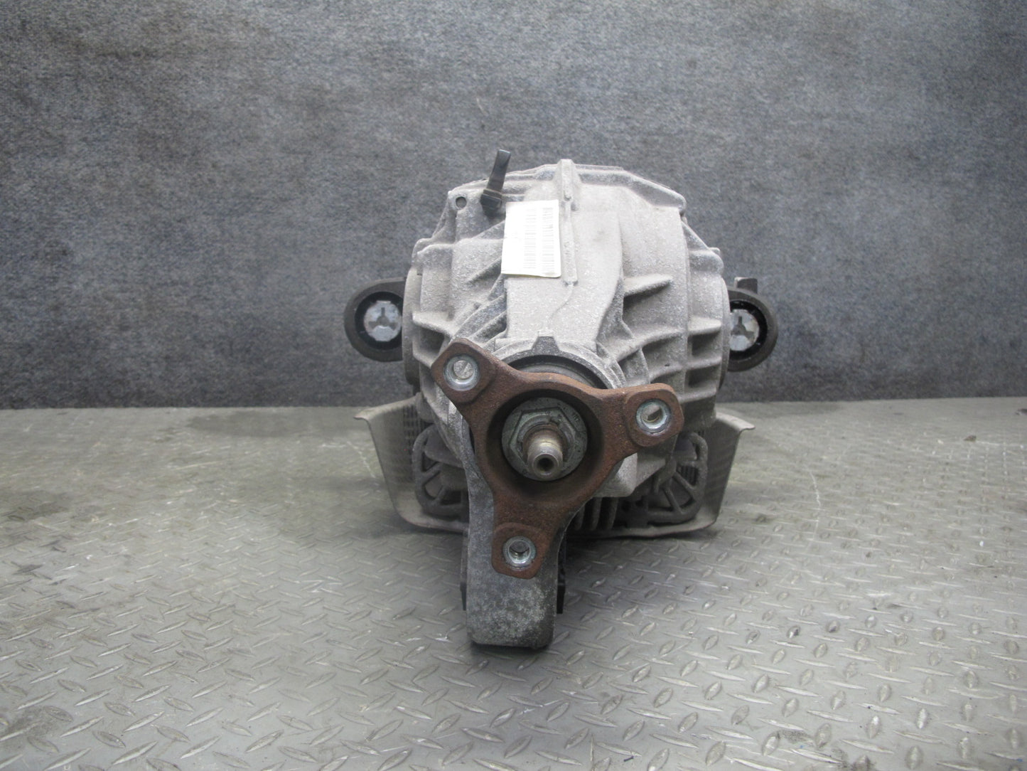 11-16 Porsche Panamera 970 3.6L RWD Rear Differential Axle Carrier 3.54 Ratio