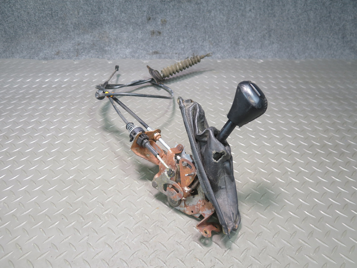 92-93 Chevrolet Corvette C4 A/T Automatic Transmission Shifter w Cable OEM