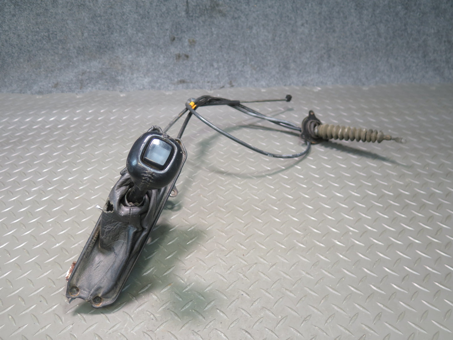 92-93 Chevrolet Corvette C4 A/T Automatic Transmission Shifter w Cable OEM