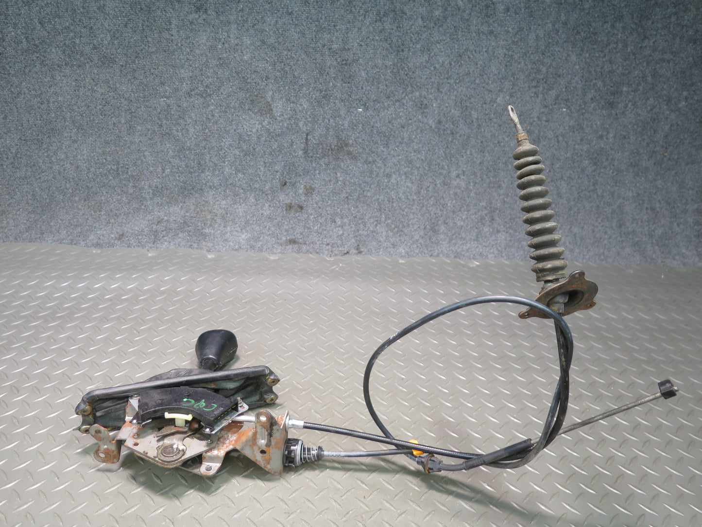 92-93 Chevrolet Corvette C4 A/T Automatic Transmission Shifter w Cable OEM