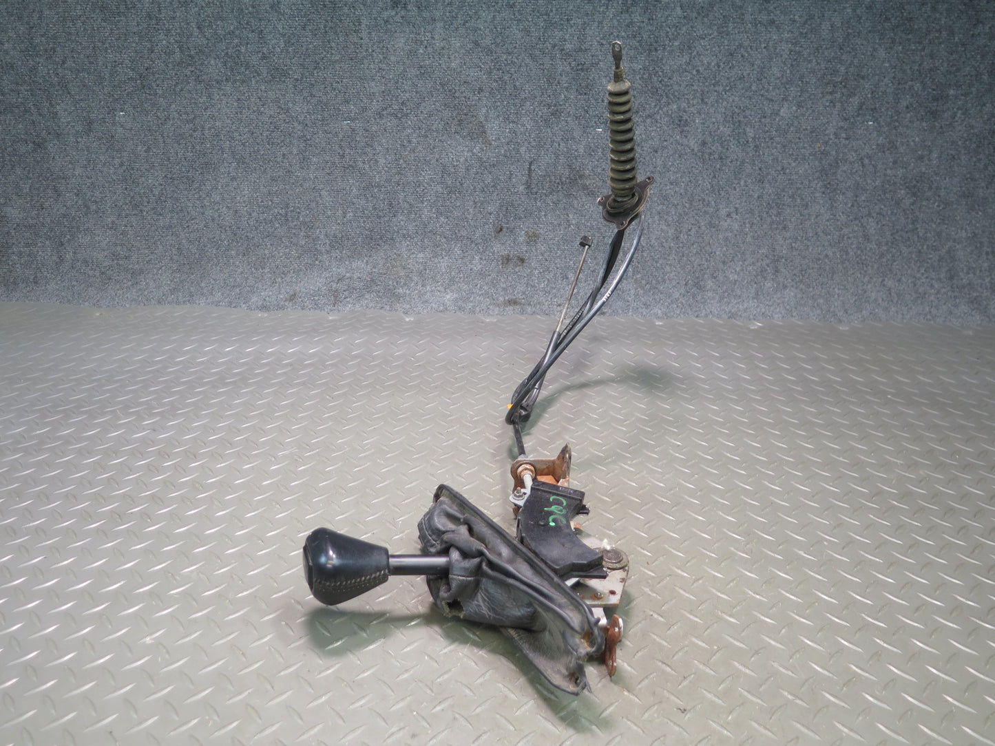 92-93 Chevrolet Corvette C4 A/T Automatic Transmission Shifter w Cable OEM