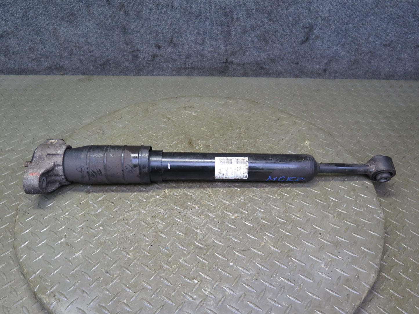 14-20 Maserati Ghibli M157 SQ4 Rear Left & Right Side Shock Strut Absorber Set