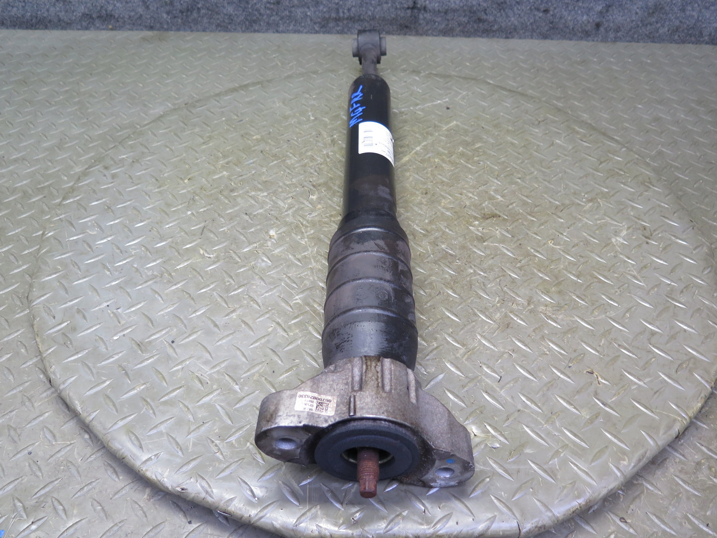 14-20 Maserati Ghibli M157 SQ4 Rear Left & Right Side Shock Strut Absorber Set
