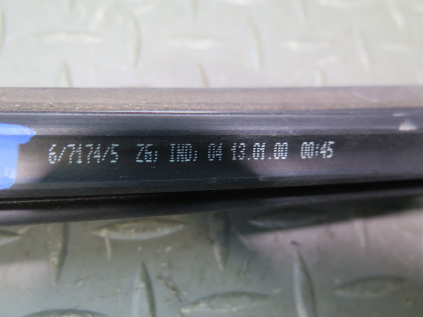 94-02 Mercedes R129 Front Windshield Weatherstrip Rubber Seal OEM