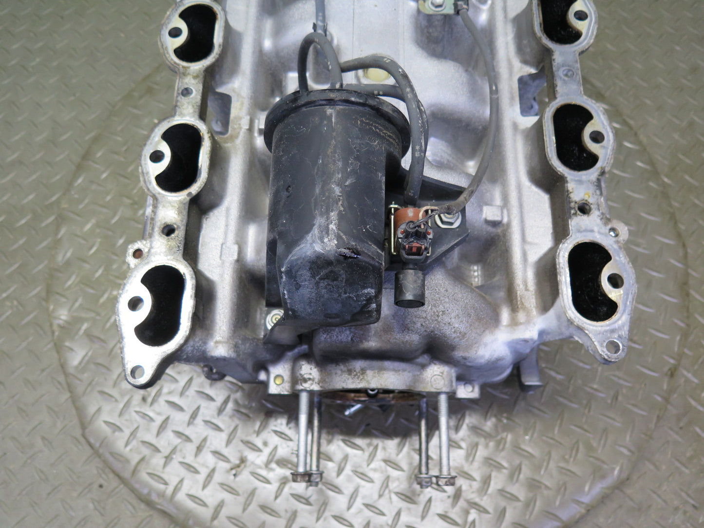 02-05 Lexus UZZ40L SC430 Upper & Lower Engine Air Intake Manifold 104K Miles OEM