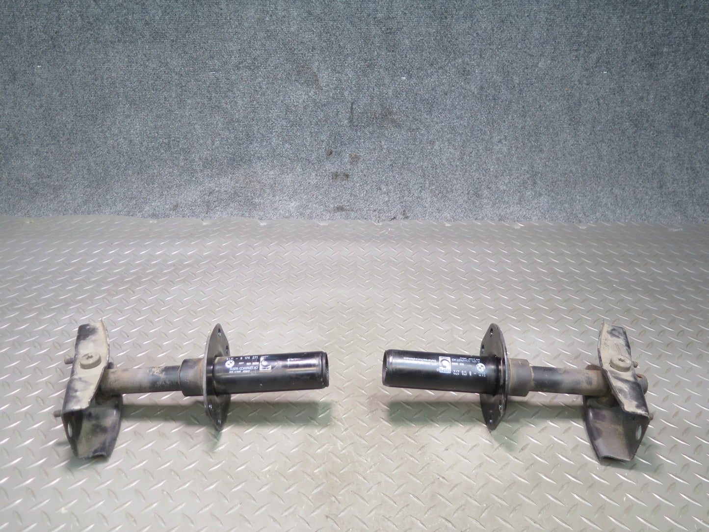 94-99 BMW E36 325iC 328iC Front Bumper Impact Reinforcement Shock Absorber OEM