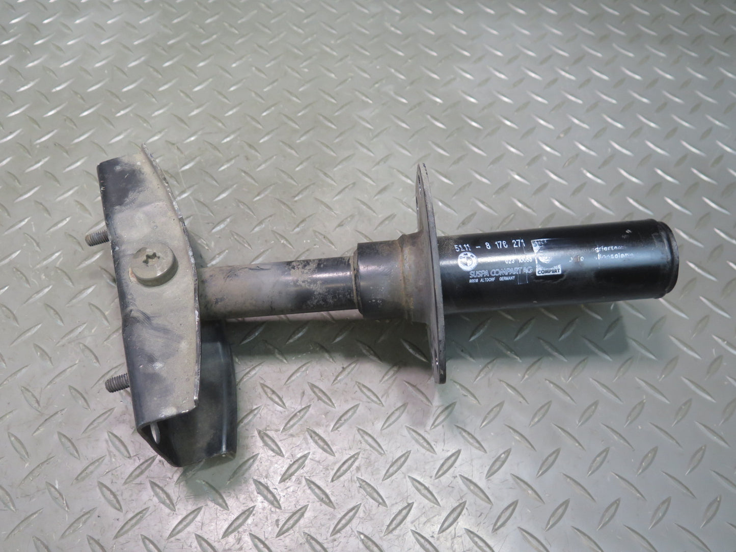 94-99 BMW E36 325iC 328iC Front Bumper Impact Reinforcement Shock Absorber OEM