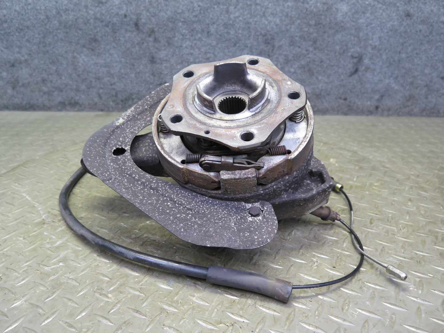 1997-2004 Porsche Boxster 986 Rear Right Spindle  Knuckle Wheel Hub Bearing