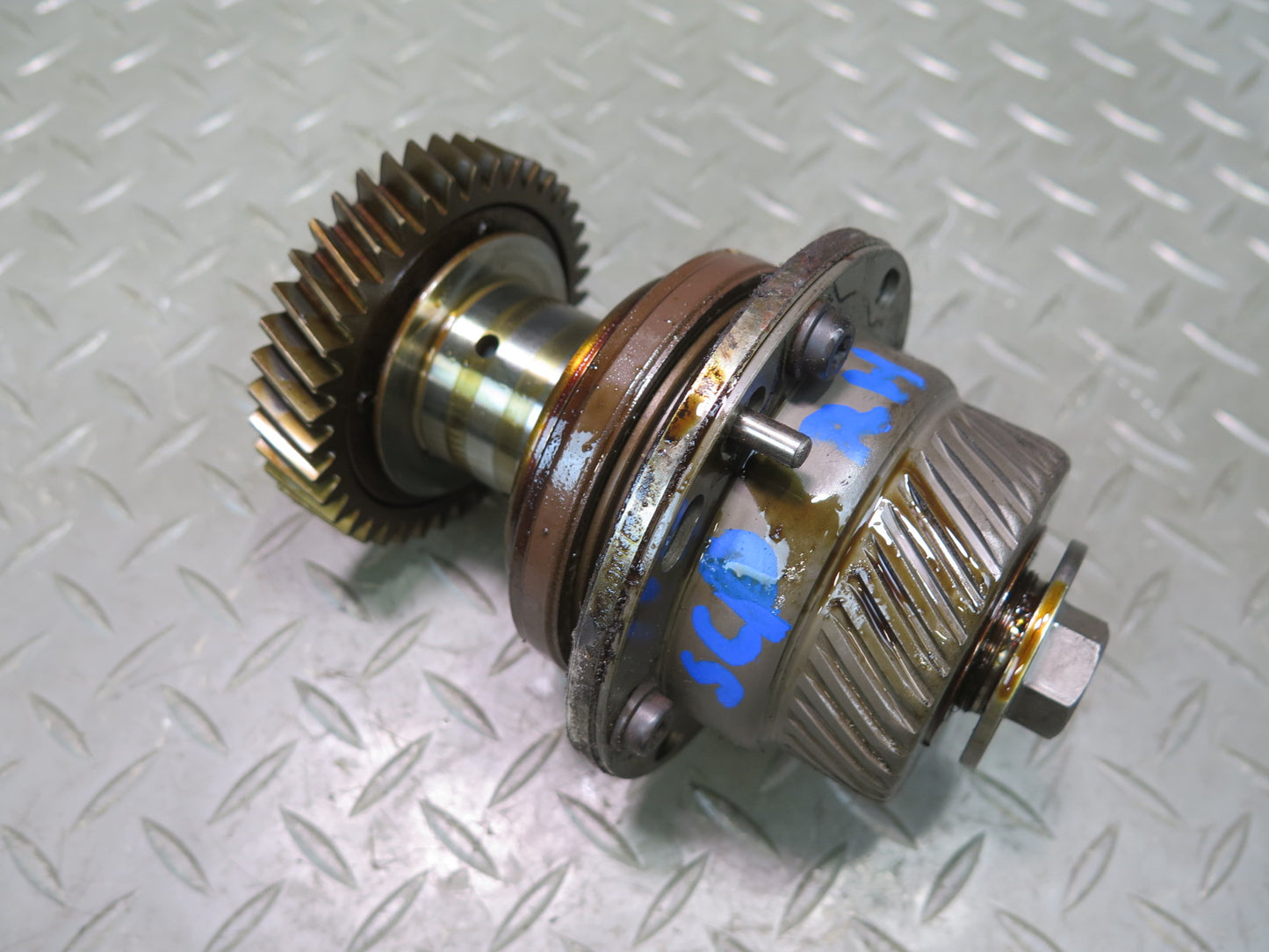 02-10 Lexus UZZ40L SC430 3UZFE Right Engine Camshaft Timing Gear Tube OEM