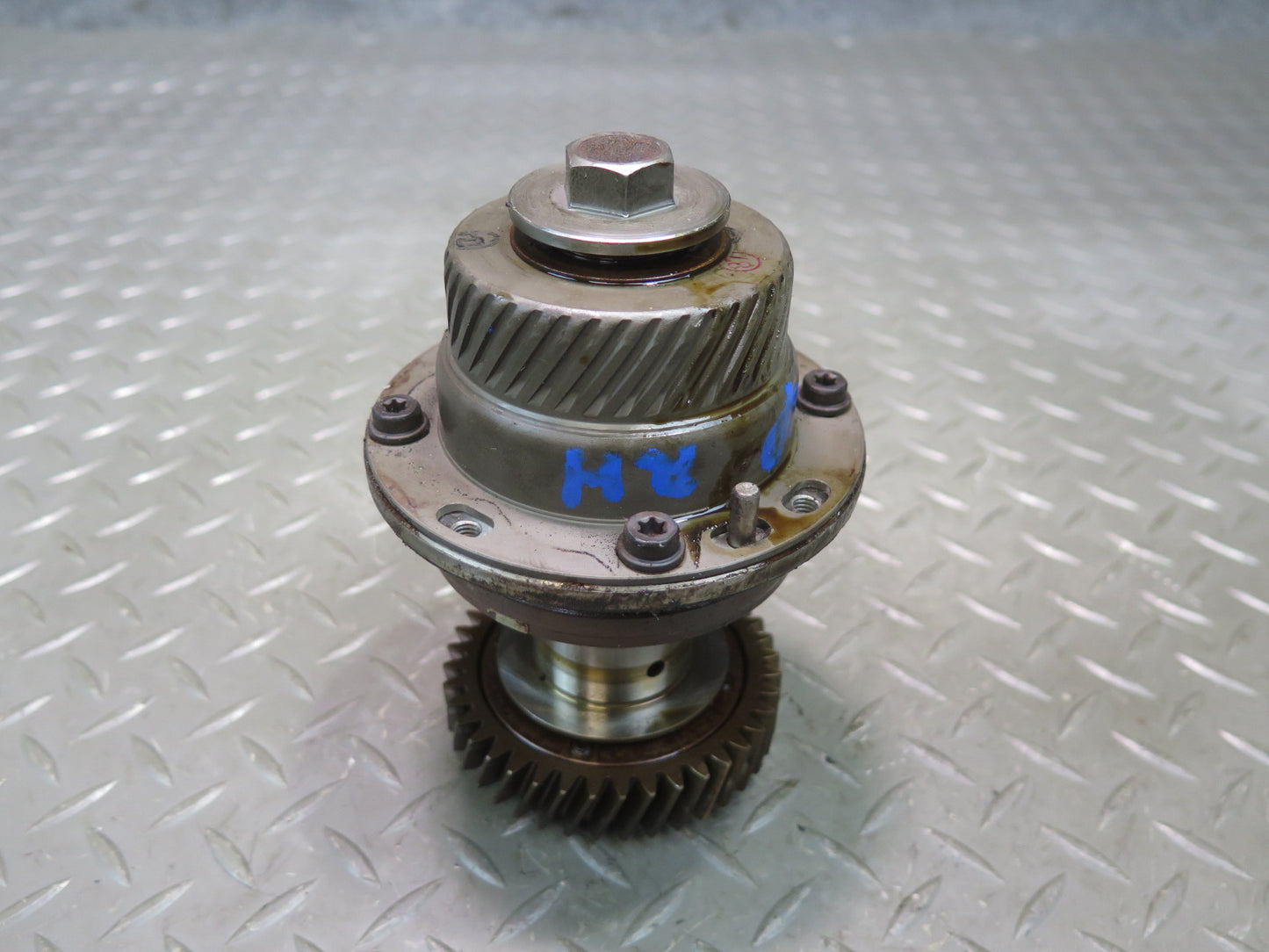 02-10 Lexus UZZ40L SC430 3UZFE Right Engine Camshaft Timing Gear Tube OEM