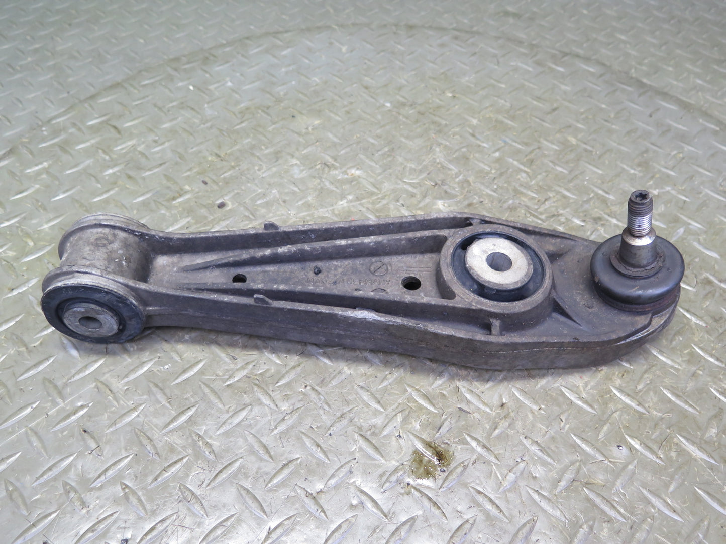 1997-2004 Porsche Boxster 986 Front Right Suspension Lower Control Arm Set